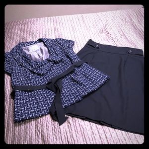 Classiques Entier suit Lafayette 148 silk shell.